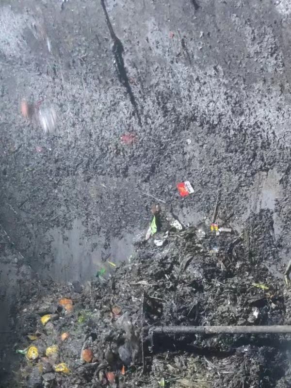 上林污水池清理