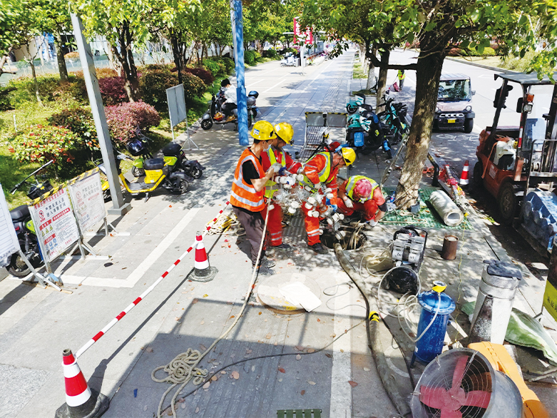  上林UV-CIPP紫外光固化修复